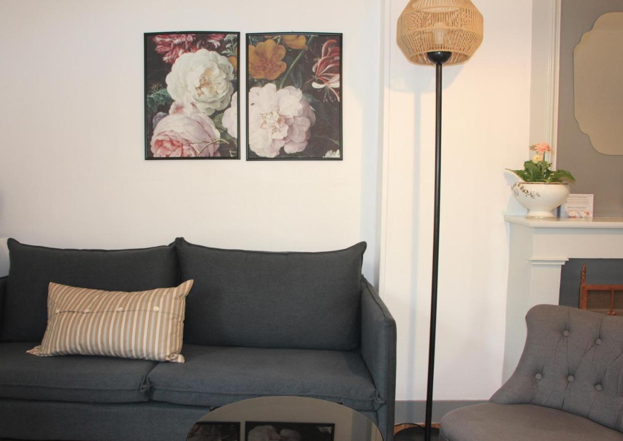 Grange Bleuet Bed and Breakfast Aubeterre-sur-Dronne Eksteriør billede